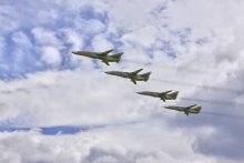 Return to the Victory Parade / ***