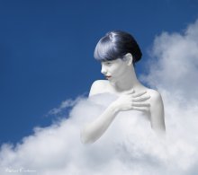 Waking up in the clouds / ***