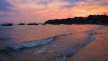 Fire over the sea / ***