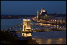 Parlament.Tsepnoy bridge. / ***