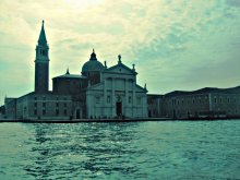 Venice / ***