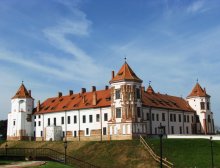 Mir Castle / .....