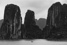 Seascape without a birdie (birdie on the previous card). Vietnam № 3 / ***