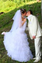 kiss / ***