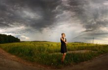Panoramic portrait in front of bad weather / ***