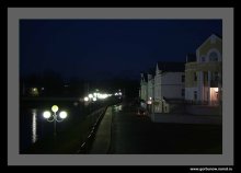 Lights on the waterfront / ***
