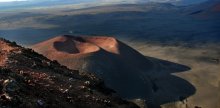 Volcanoes. / ***