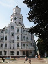 Banker's Academy building. / ***