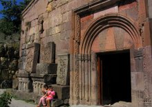 Children at the church / ***