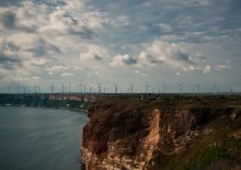 Valley of the wind turbines / ***