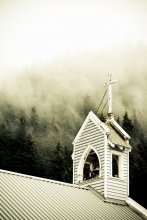The church in the mountains / ***