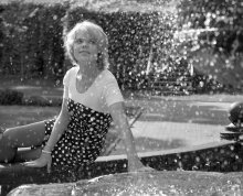In the spray of the fountain)) / ***