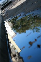 city in the reflection / ***