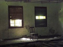 Abandoned Warehouse / ***