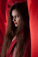 reds / ***
