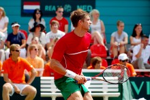 Max Mirnyi in the attack) / ***