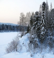 Above the whirlpool / ***