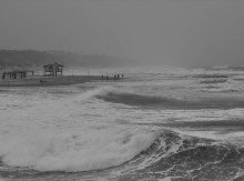 House on the outskirts of the two / ******