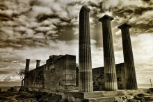Acropolis. / ***