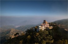 house in the mountains / ***