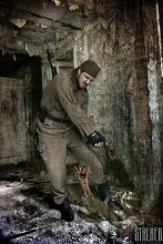 GET THE BITCH! / ***