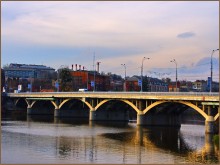 Vinnitsa central bridge. / ***