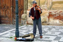 The old man and a violin / ***