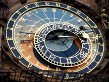Astronomical Clock Hall / ***