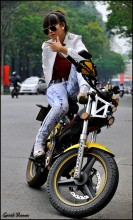 Girl and Motobike / ***