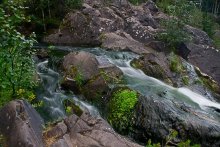 mountain stream / ***