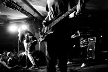 Bass guitar and some bass / Screamo/Post-Metal Party @ R-Club