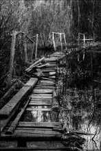 The old &quot;bridge&quot; / .........