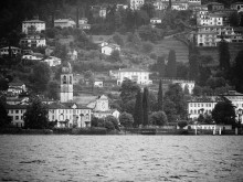 Church on the lake / ***