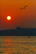 Sunset over the Bosphorus / ***