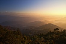 Sunrise on the Nepali / ***