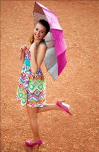 The girl with the pink umbrella / ***