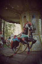 Carousel / ***