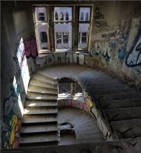 Former home of a bookseller B. Gowing. / ***
