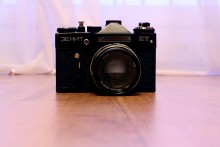 Zenith / ***