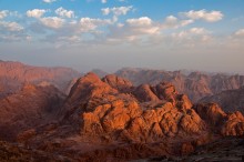 Morning in the Sinai mountains / ***