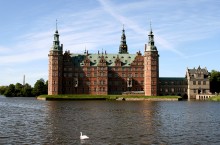Frederiksborg Palace / ***