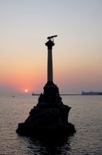 Monument to the Scuttled Ships. Sevastopol. / *****
