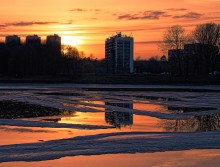 Sunset on the Canal / *****