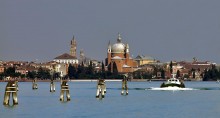 Venice / ***