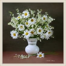 Daisies and sunflowers in a bouquet / -----------------