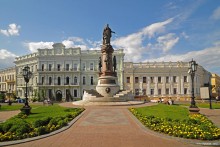 Catherine's Square in Odessa. / ***