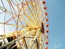 Ferris wheel / ***