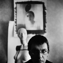 Anton (with a portrait of the young ladies) / ..........
