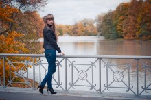 Autumn / ***