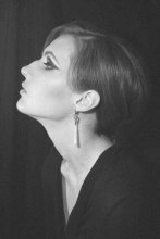 Portrait / ***